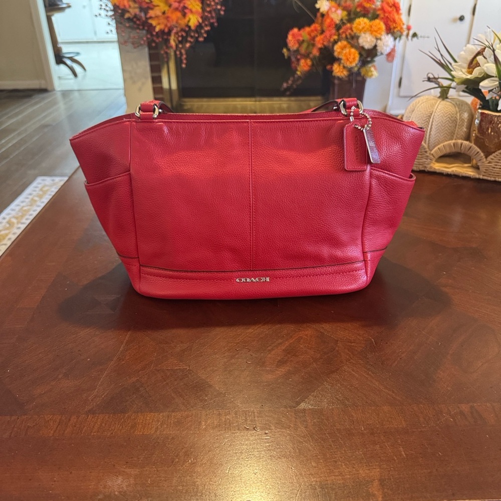 Coach Carrie Park Red Shoulder Tote